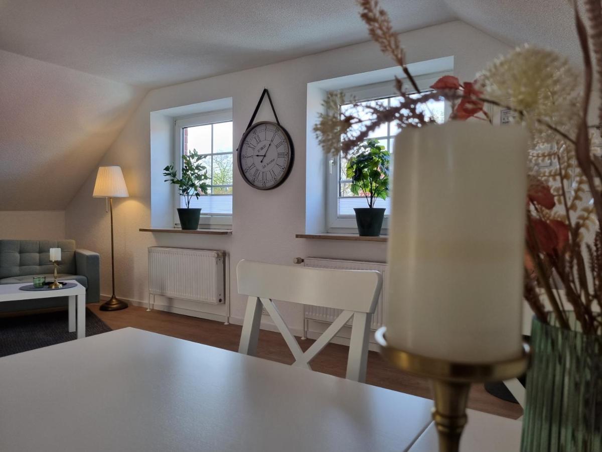 Ferienwohnungen Springer In Schoenefeld Ot Grossziethen Div Apartments Fuer Bis Zu 6 Personen Exterior photo