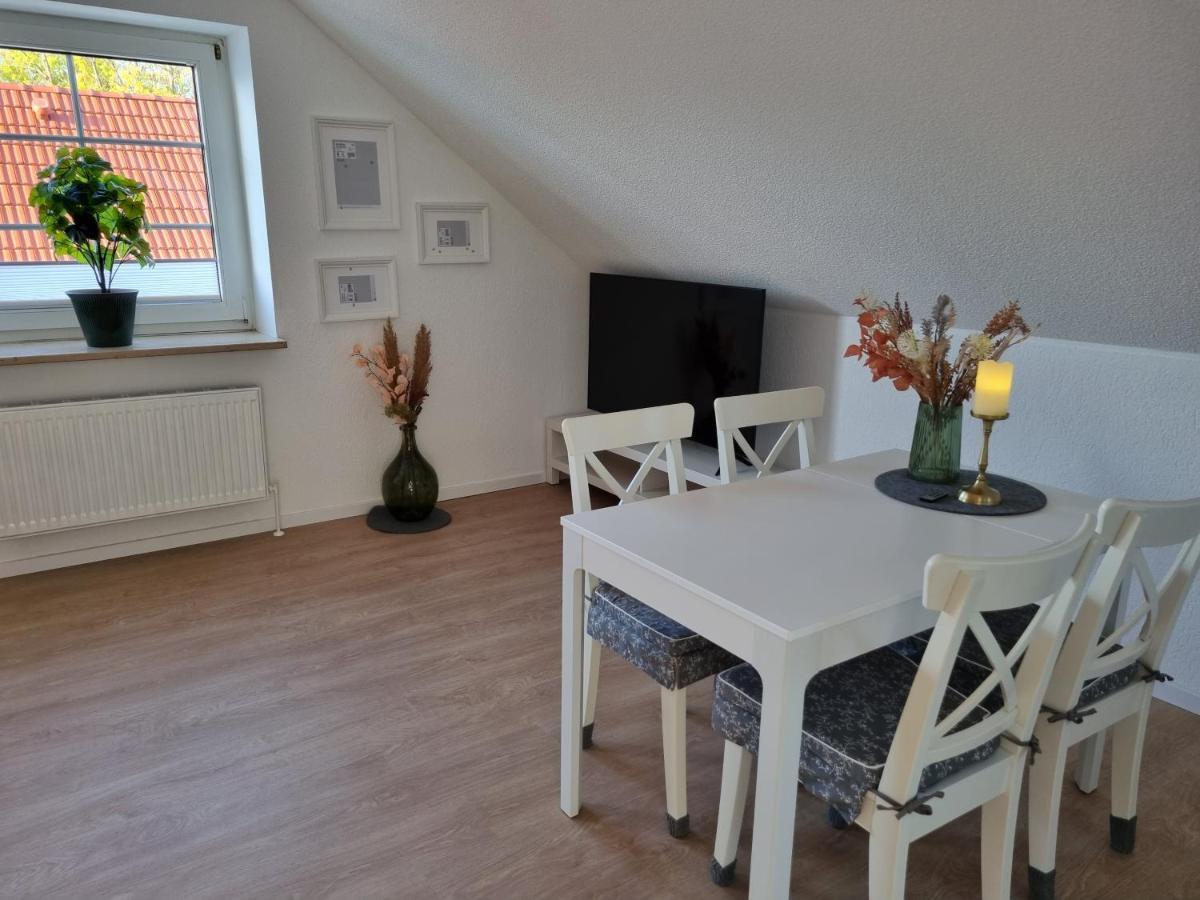 Ferienwohnungen Springer In Schoenefeld Ot Grossziethen Div Apartments Fuer Bis Zu 6 Personen Exterior photo