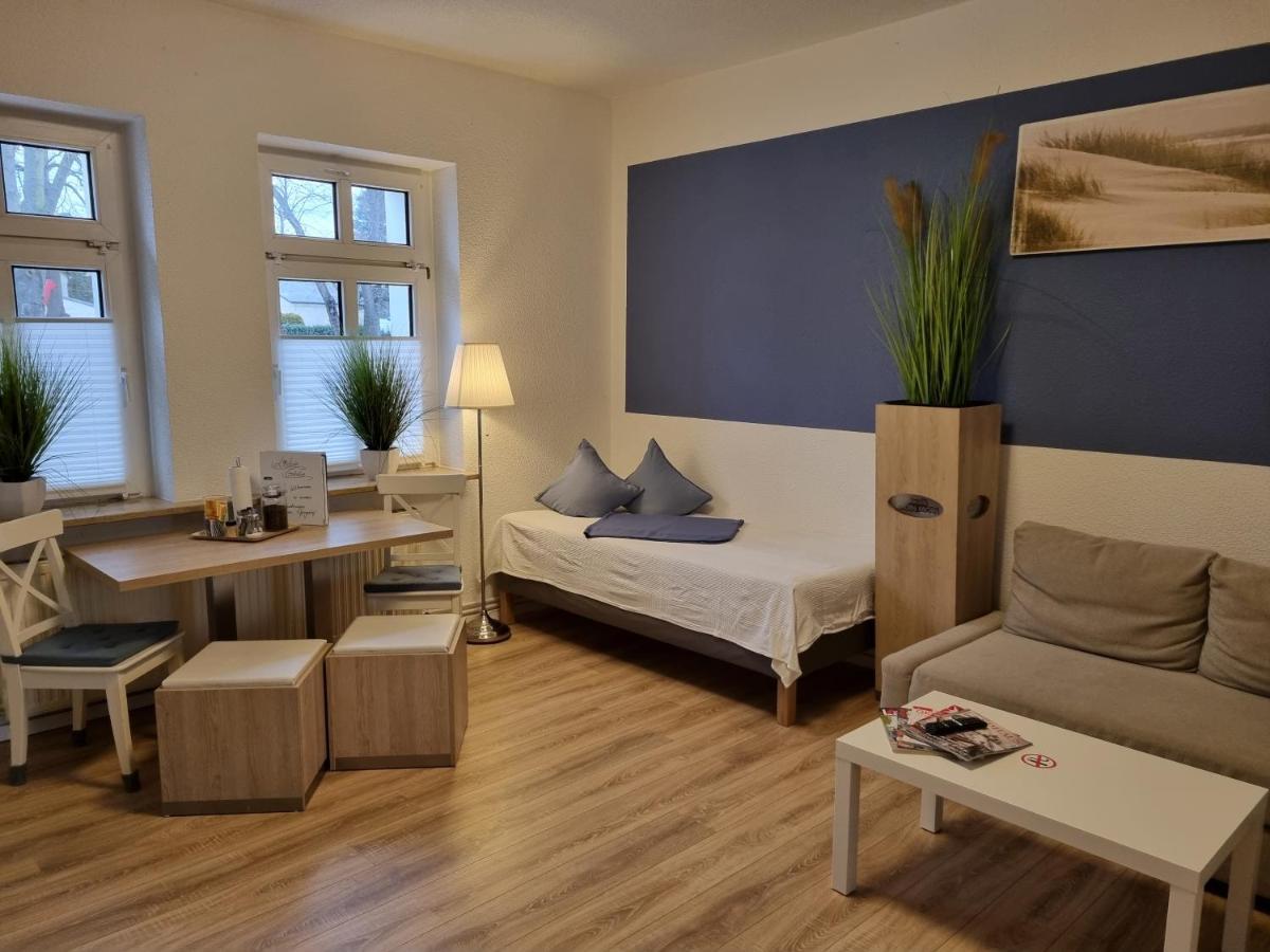 Ferienwohnungen Springer In Schoenefeld Ot Grossziethen Div Apartments Fuer Bis Zu 6 Personen Exterior photo
