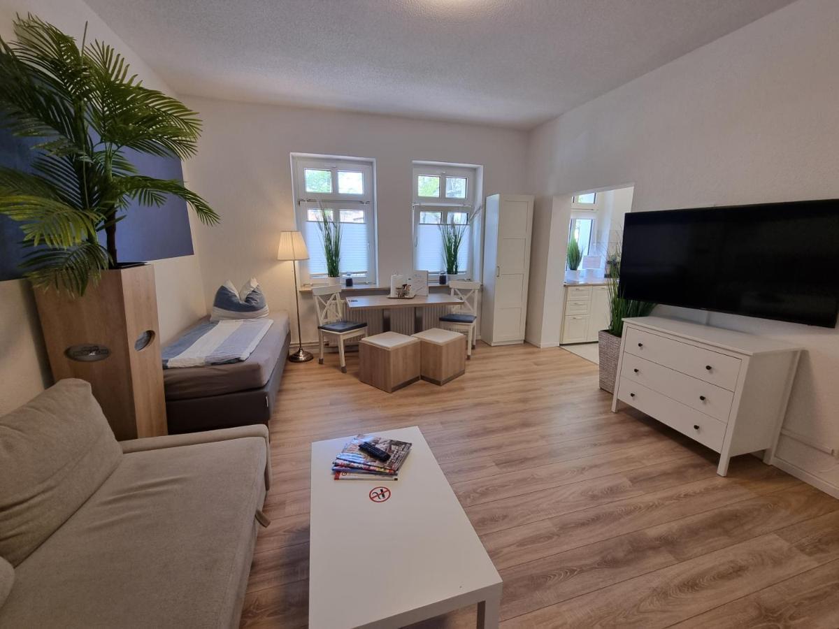 Ferienwohnungen Springer In Schoenefeld Ot Grossziethen Div Apartments Fuer Bis Zu 6 Personen Exterior photo