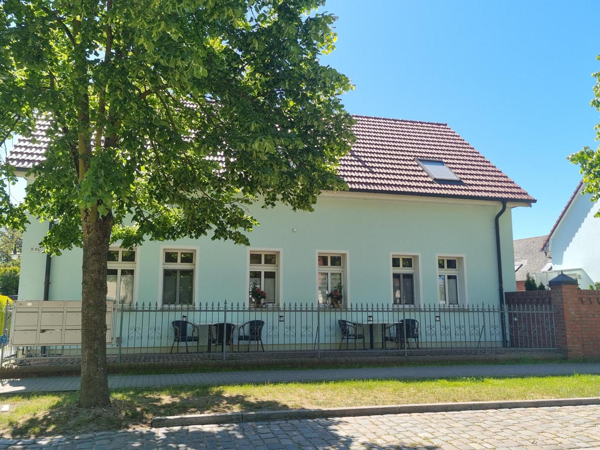 Ferienwohnungen Springer In Schoenefeld Ot Grossziethen Div Apartments Fuer Bis Zu 6 Personen Exterior photo